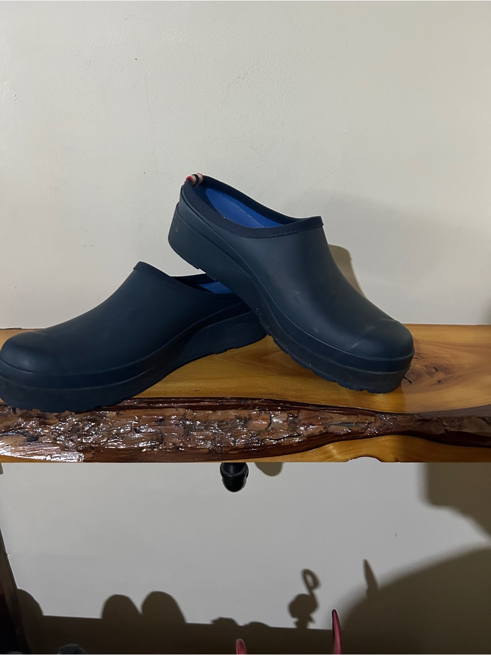 Hunter Navy Rubber Slip-On Clogs Size 8 UK ( Size 10 W US)